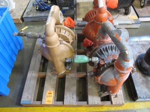 LOT TO INCLUDE: (1) NOMAD PUMP, PUMP DESC# NT80/AAAB/BN/BN/BN/N, (1) WILDEN PUMP 15, (1) WILDEN PUMP M15. LOADING & HANDLING FEE $15-4044